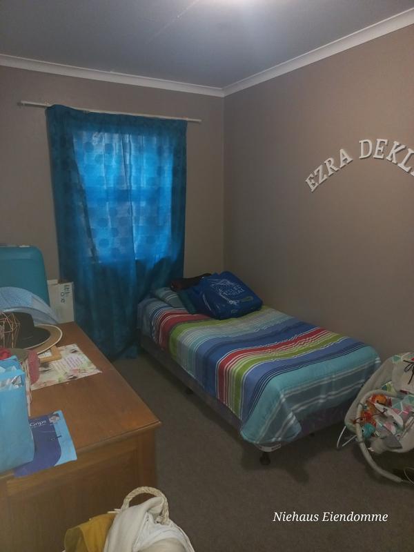 To Let 2 Bedroom Property for Rent in Guldenland Western Cape